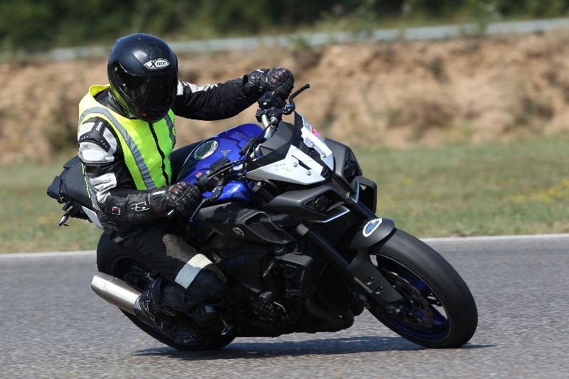 /Archiv-2018/44 06.08.2018 Dunlop Moto Ride and Test Day  ADR/Strassenfahrer-Sportfahrer grün/71-1